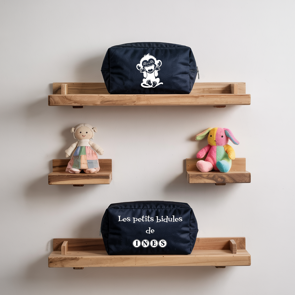 Trousse bébé personnalisée recto Singe rieur et verso prénom en toile recyclée bleu marine avec flocage blanc - MARJANE et Cie