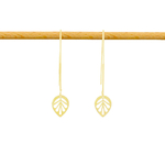 Boucles d'oreilles AFRA pendantes longues pendentif feuille dorées à l'or fin-minimaliste-bohème- MARJANE et Cie