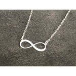 Collier NEÏLA argent ras du cou pendentif infini