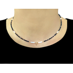 Collier AMBRINE12 perles naturelles agate noire -ras du cou