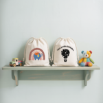Sac pochon bébé personnalisable éléphant et arc en ciel et texte en coton avec flocage couleur, écoresponsable - MARJANE et Cie