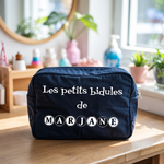 Trousse bébé personnalisable Chien joyeux face personnalisation texte en toile bleu avec flocage, écoresponsable - MARJANE et Cie