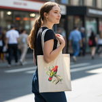 Tote bag femme illustration d’un oiseau lori noira en couleur porté naturellement par une femme - MARJANE et Cie