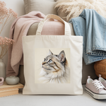 Tote bag chat femme recto en couleur adossé à un canapé – illustration expressive et harmonieuse - MARJANE et Cie