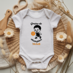 Body bébé personnalisé avec illustration de garçon jouant au basket flocage couleur - MARJANE et Cie