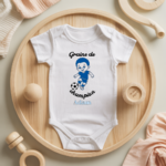 Body bébé personnalisé avec illustration de garçon jouant au foot flocage couleur - MARJANE et Cie