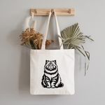 Tote bag chat femme flocage monochrome noir suspendu à une patère – posture affirmée - MARJANE et Cie