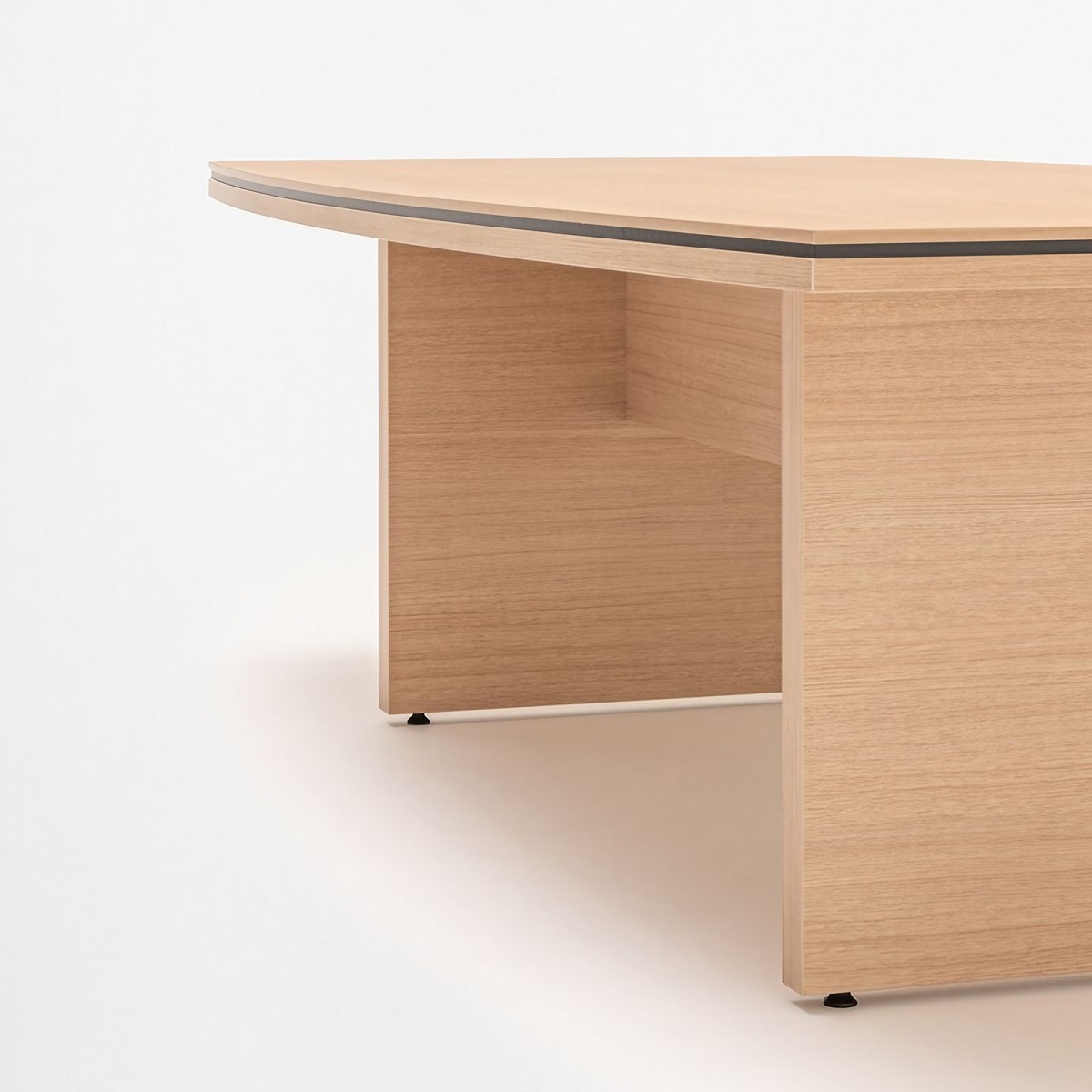 Table_conférence_piètement_panneau