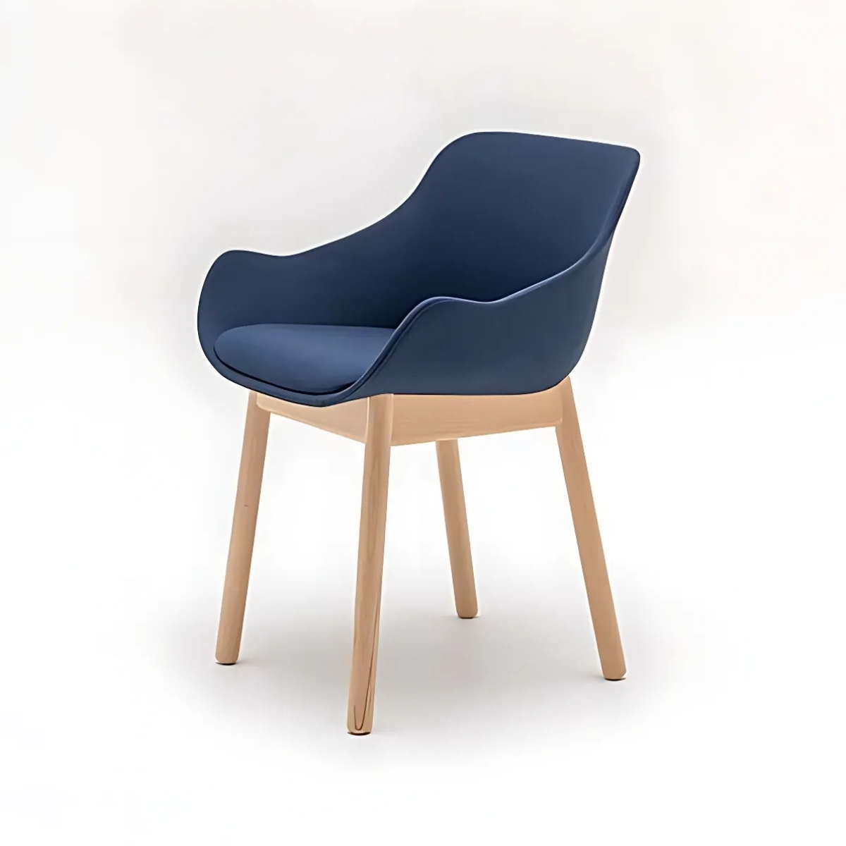 Fauteuil de réunion tapissé avec piètement en hêtre naturel ou noir