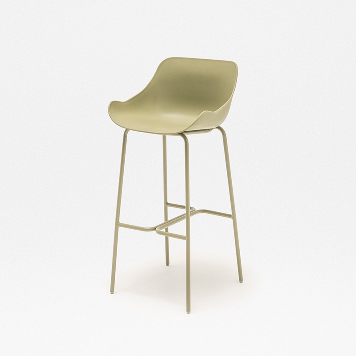 Chaise haute de bureau en plastique et piètement métallique