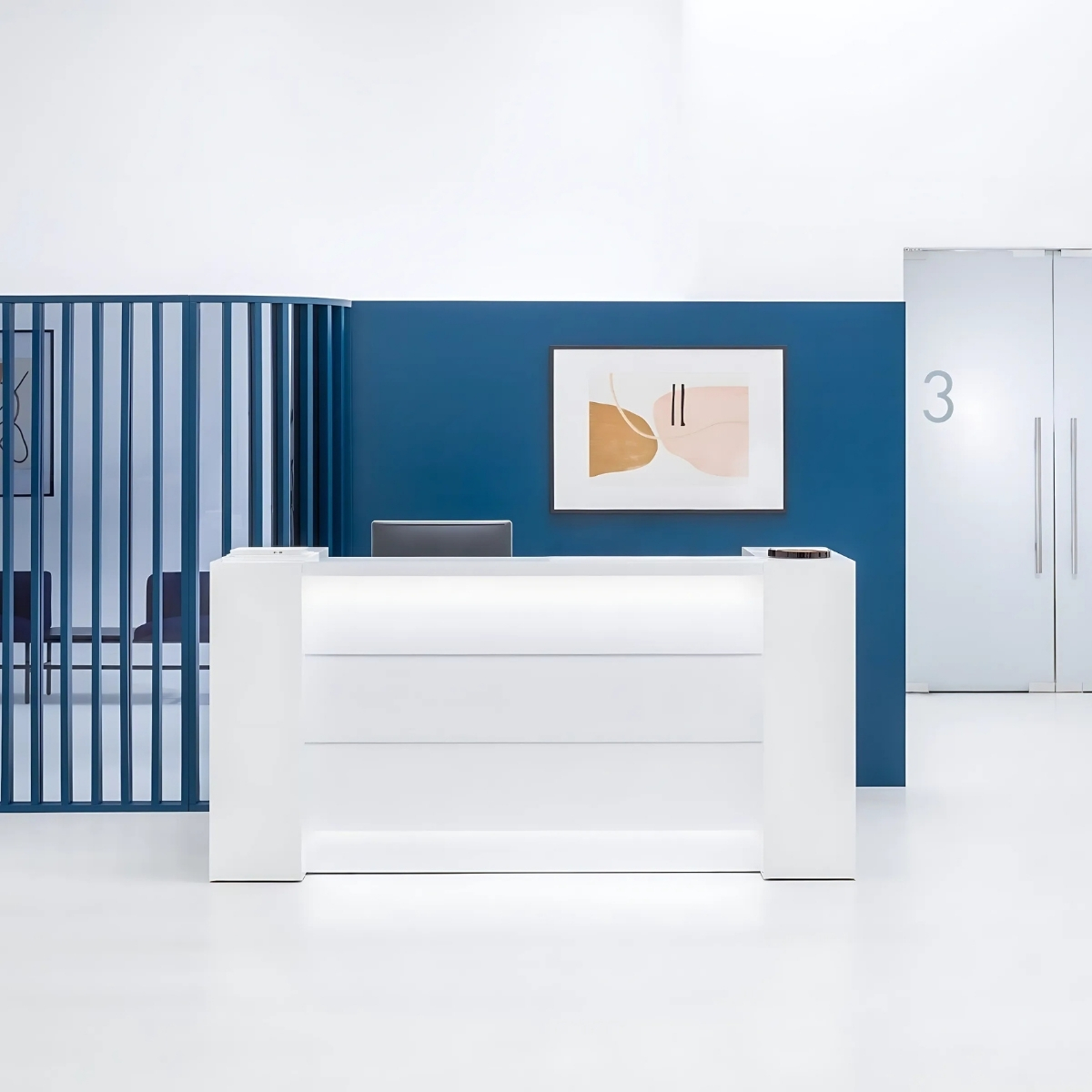 Banque d’accueil droite lumineuse avec rangements intégrés