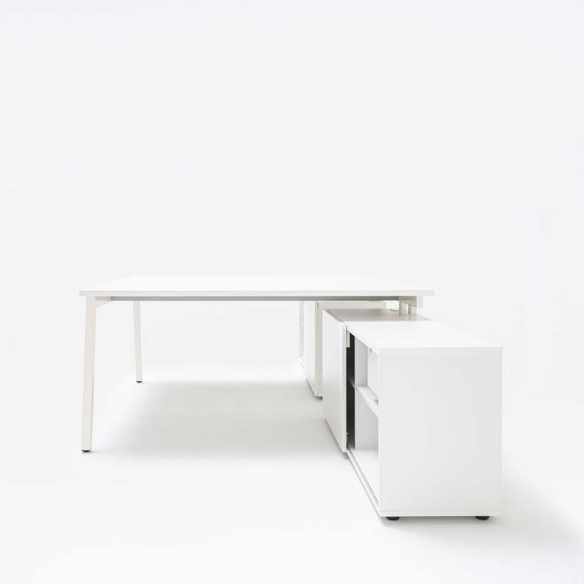 Bureau_open_space_2_places_rangements_design