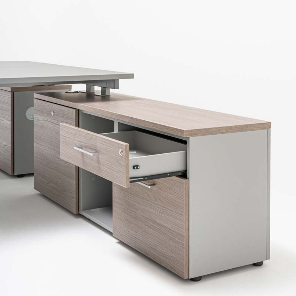 Bureau_partagé_2_postes_grands_rangements_cles