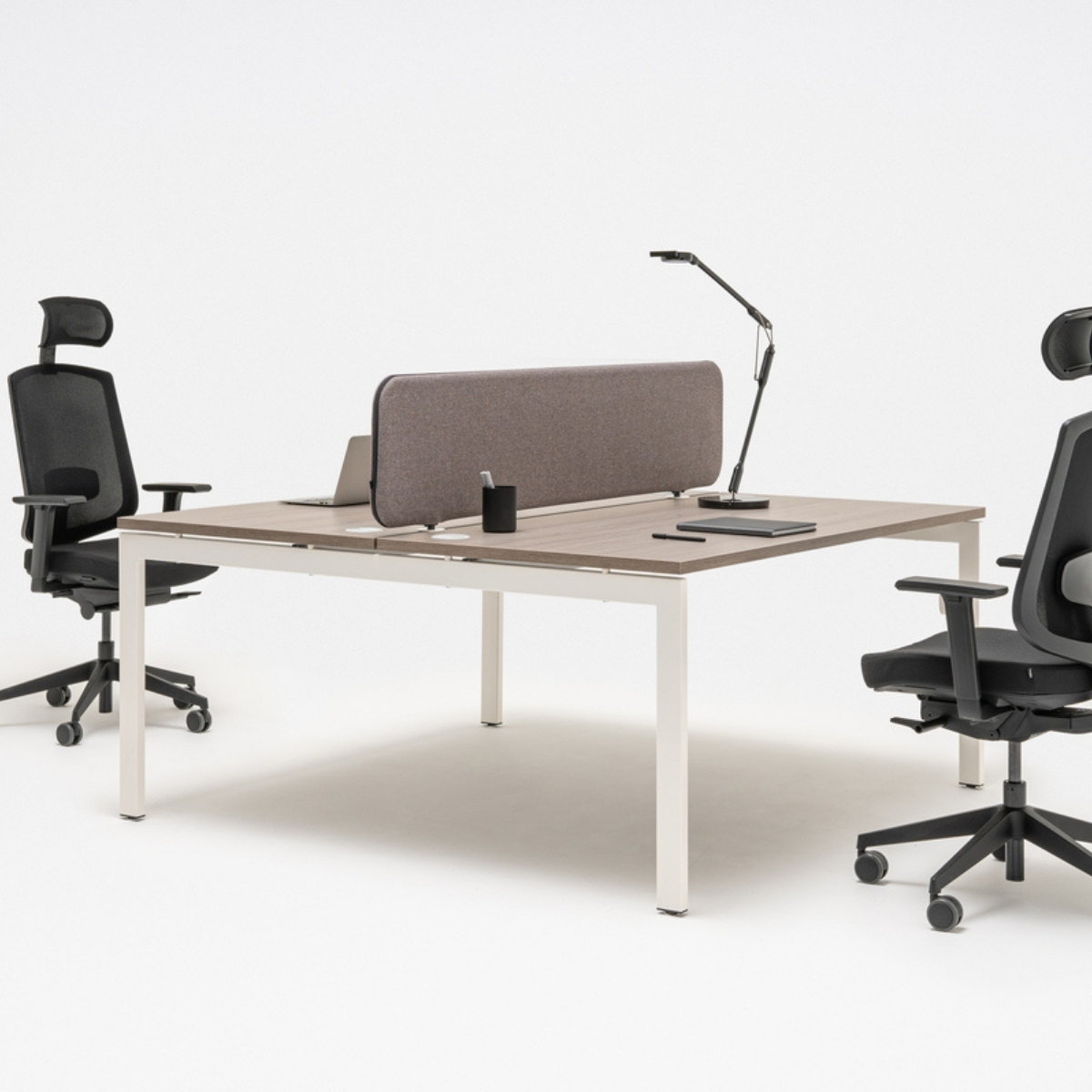 Bureau open space 2 places avec top access