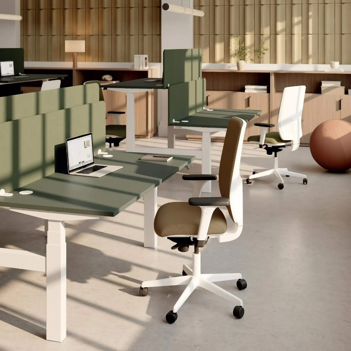 Bureau_bench_assis_debout_open_space