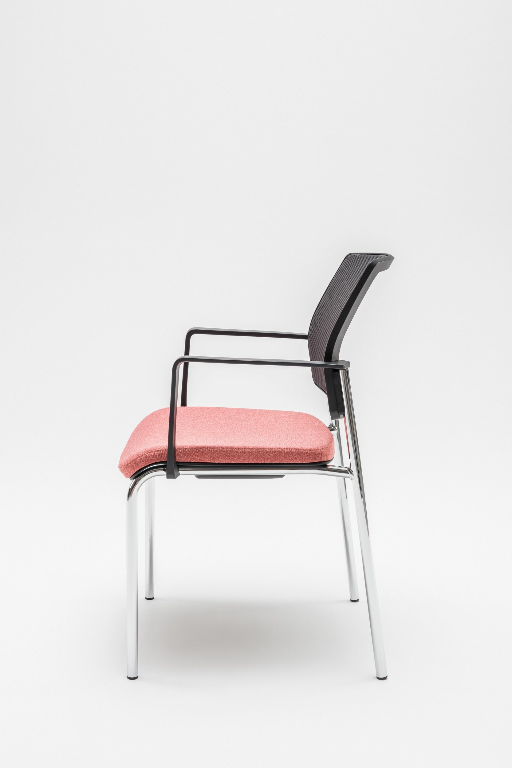 Chaise-réunion-design-Gaya-MDD (5)