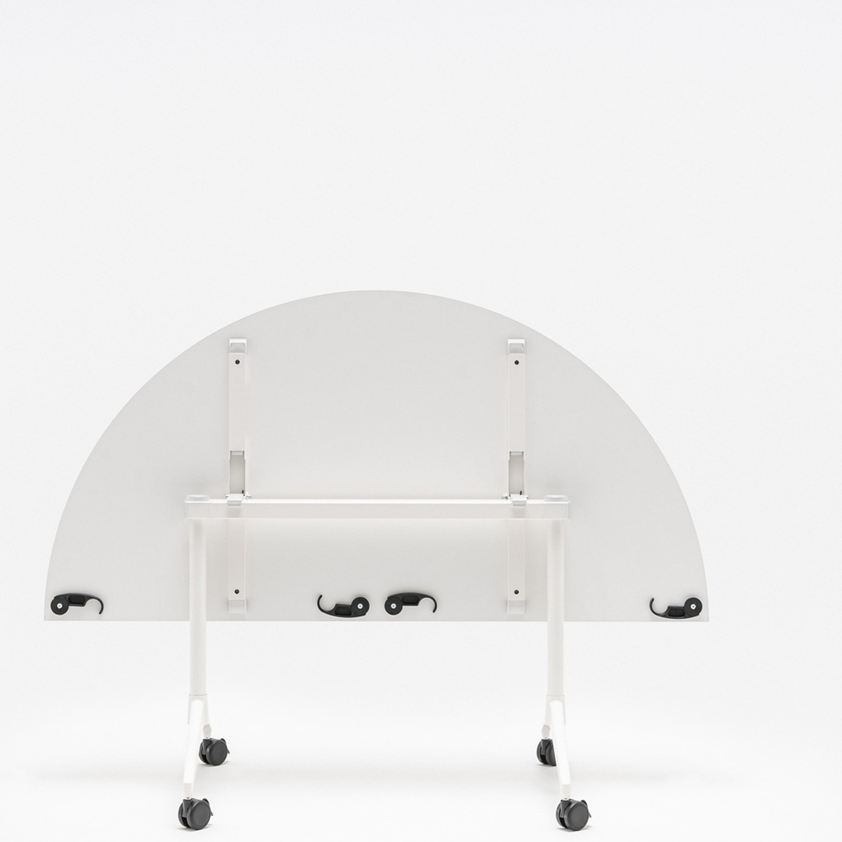 Table de réunion demi-lune blanche à plateau rabattu, vue de dessous avec loquets