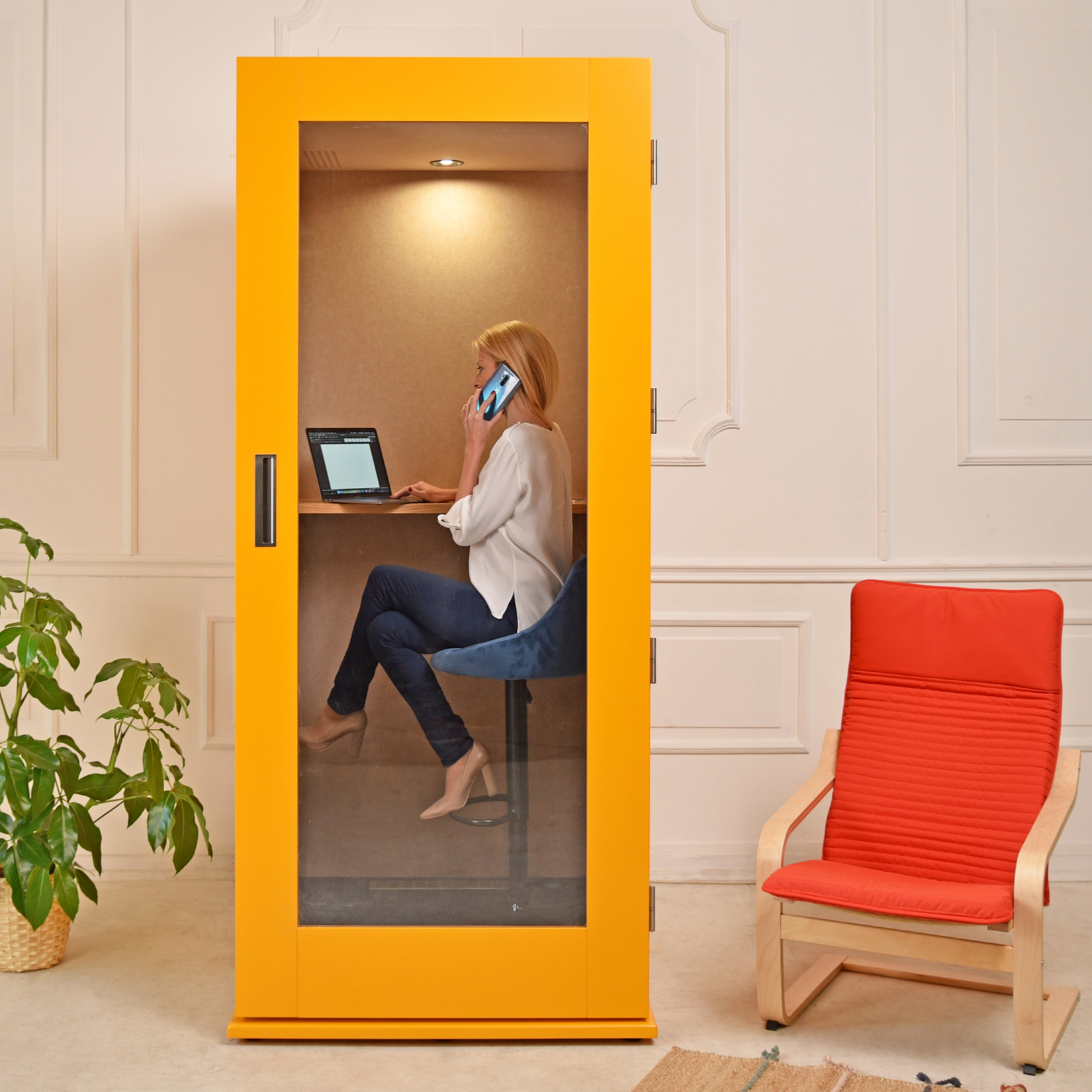 phonebox design acoustique soho coloré jaune