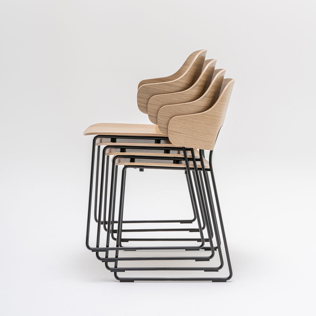 Chaise-design-scandinave-bois-Afi-MDD
