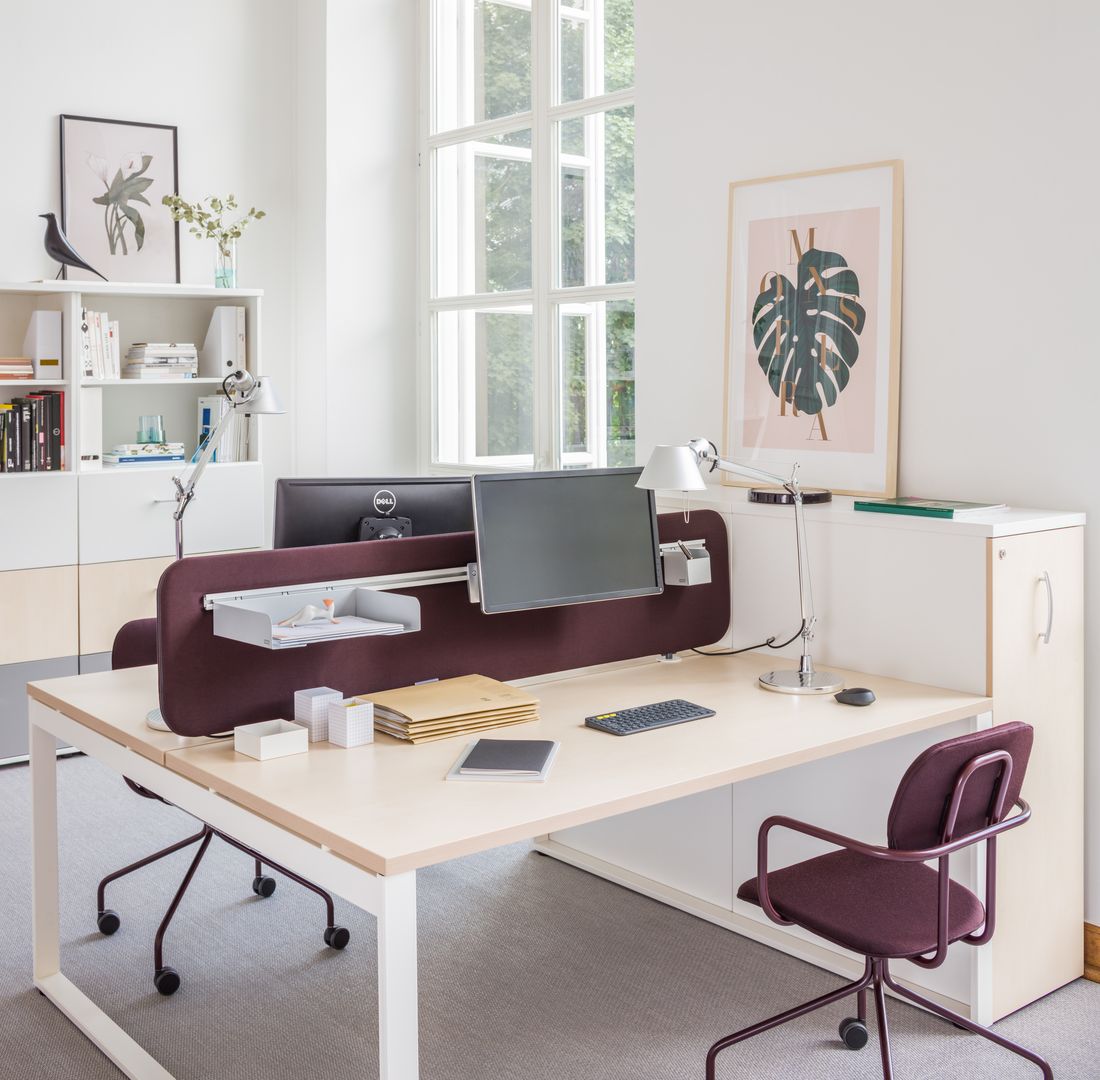 Bureau bench