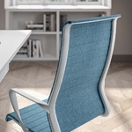 Fauteuil_direction_minimaliste_bleu