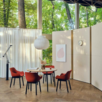 Fauteuil_réunion_tapissé_piètement_bois_open_space