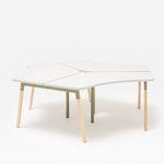 Bureau_bench_3_places_piètement_bois_open_space