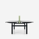 Bureau_duo_assis_debout_coworking_durable