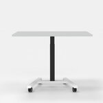 Bureau compact réglable en hauteur vu de face, colonne noire et piétement blanc