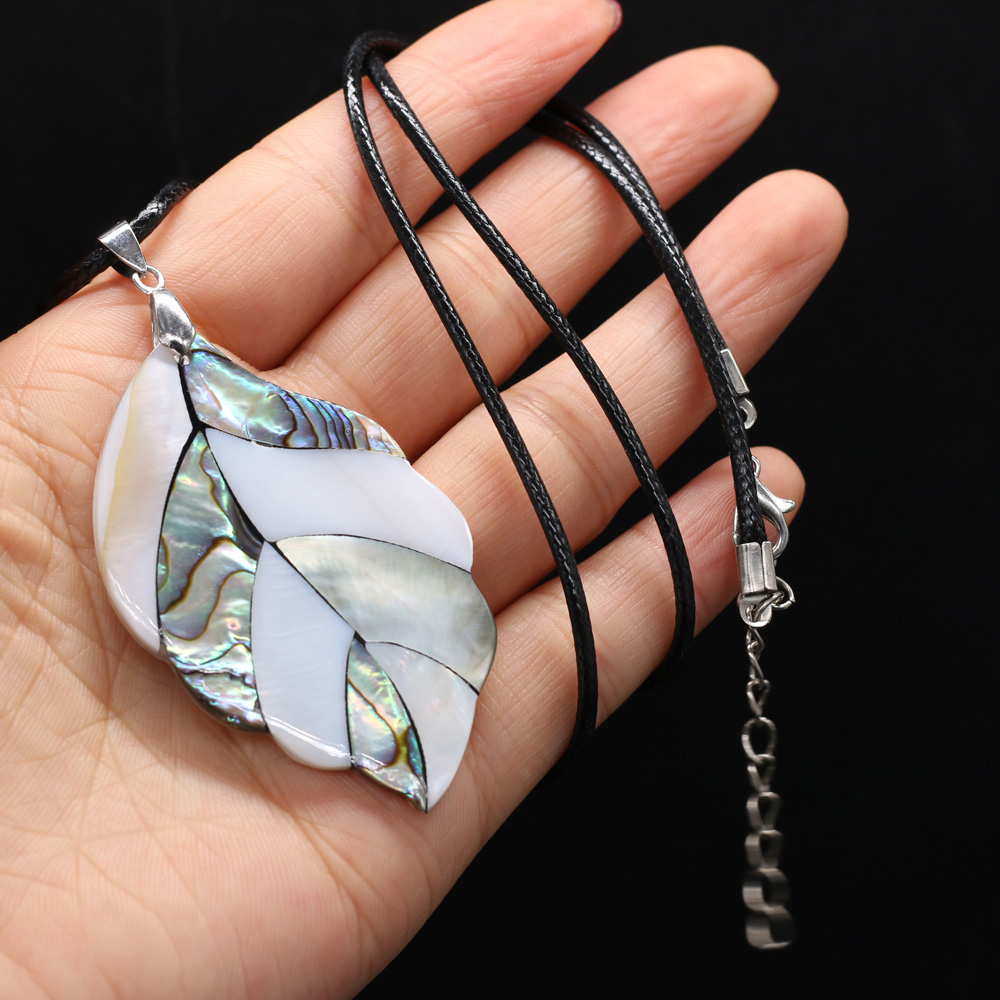 Collier-en-coquille-naturelle-avec-pendentif-en-forme-de-feuille-cordon-en-cuir-breloques-de-2MM