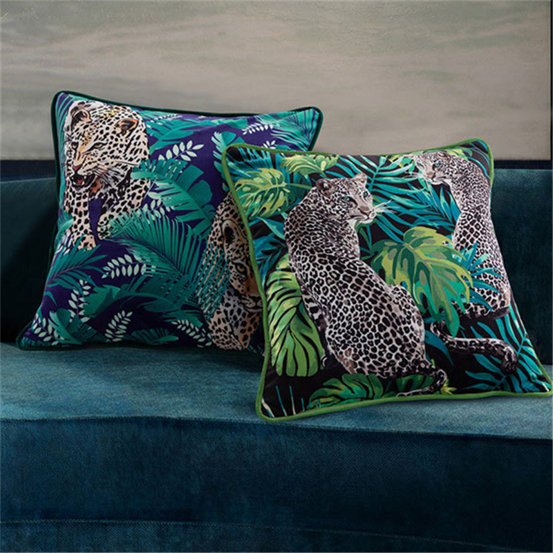 Housse-de-coussin-en-velours-imprim-e-l-opard-Double-face-d-coration-pour-canap-45x45cm
