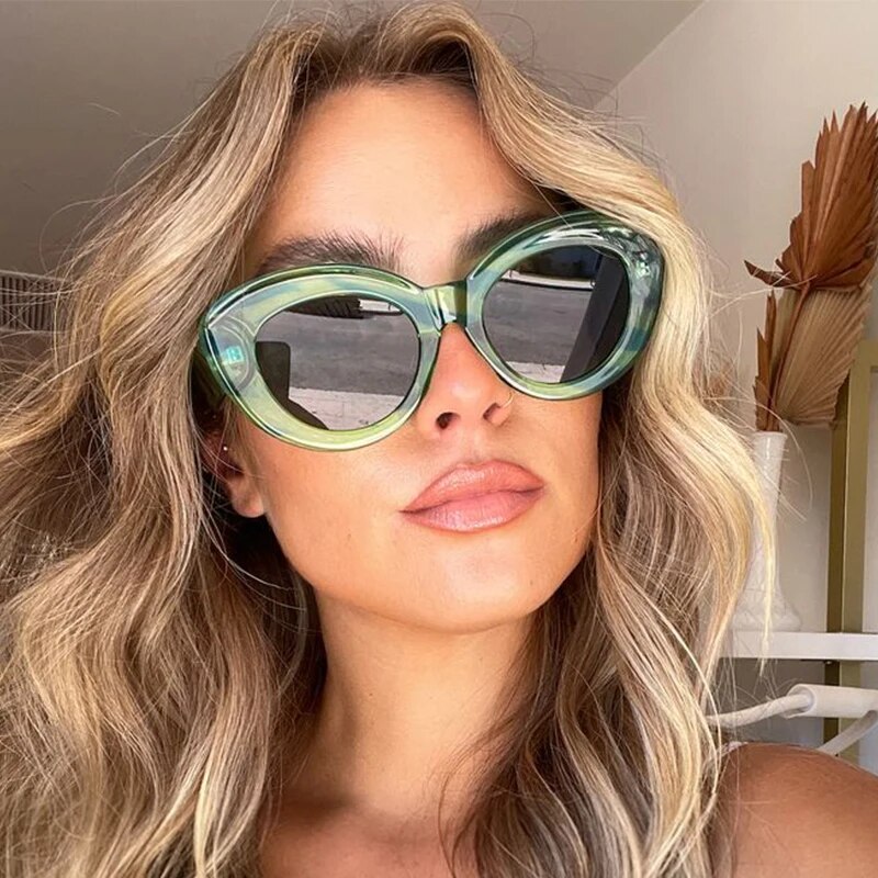 Lunettes-de-soleil-il-de-chat-pour-femmes-lunettes-de-soleil-ovales-rayures-vertes-nuances-vintage