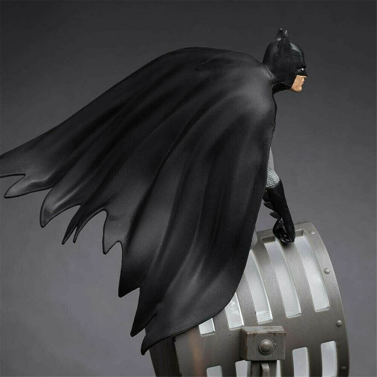 statue-batman-goodiespop