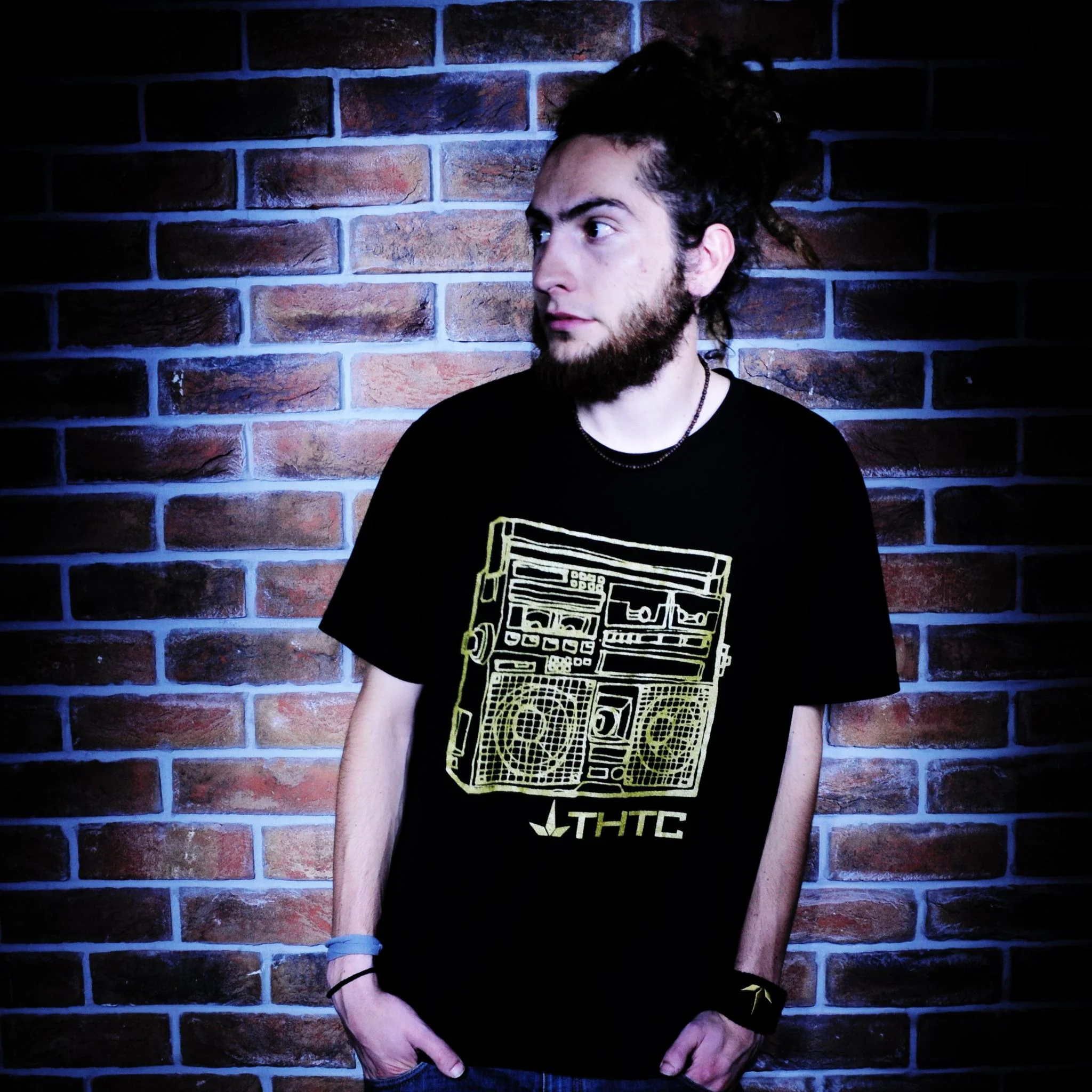 BH01