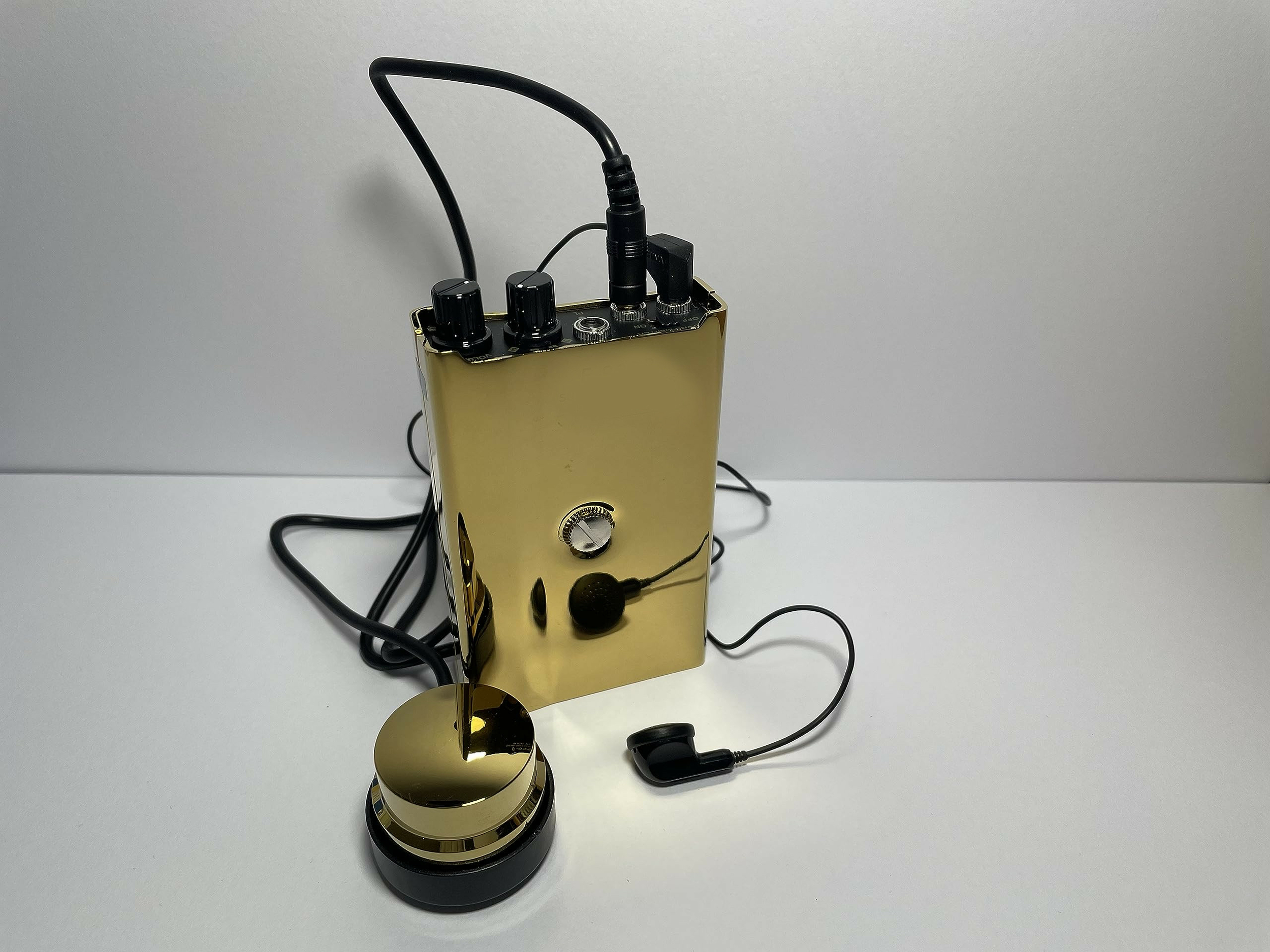 microphone-de-contact-europe-connection