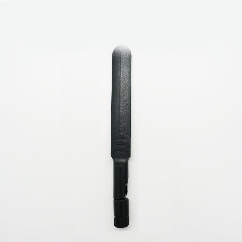 Antena Wi-Fi negra presentada en vertical