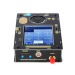 HackRF One con PortaPack y conector coaxial rojo