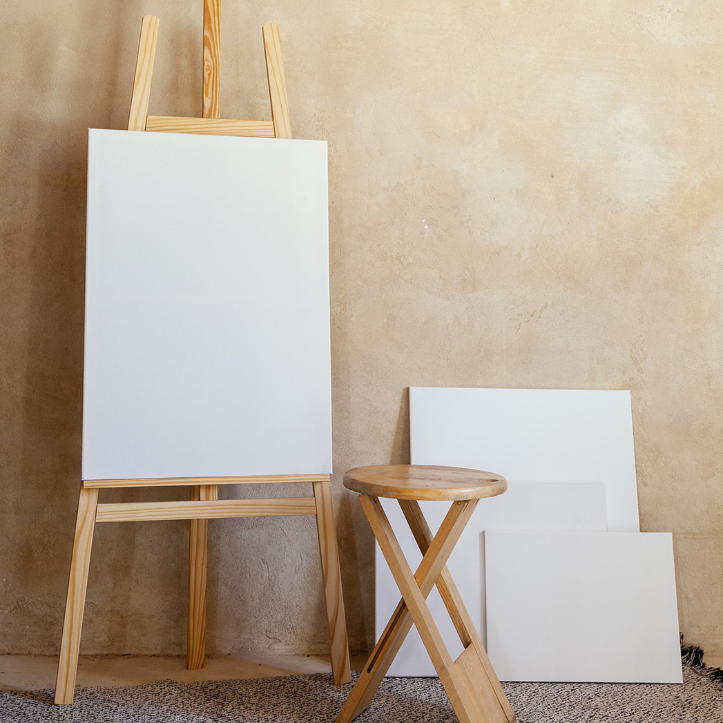 studio-with-props-painting_