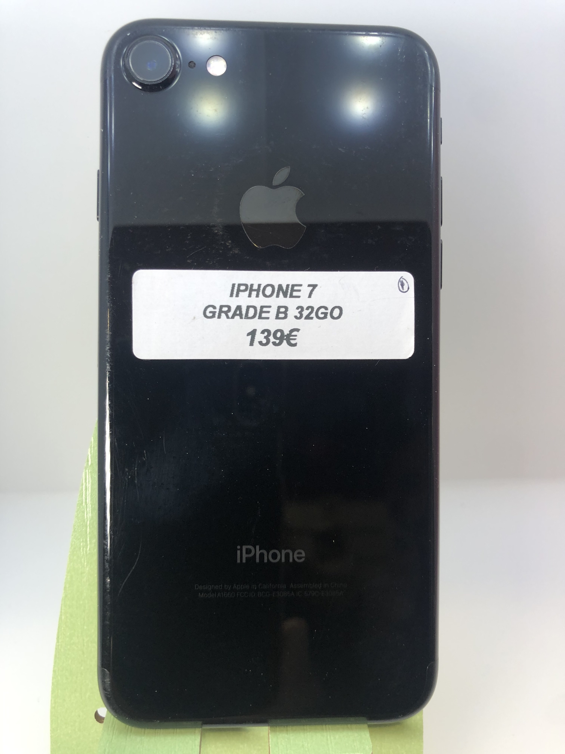 iphone 7 noir de jais GRADE B 32 go 139 €