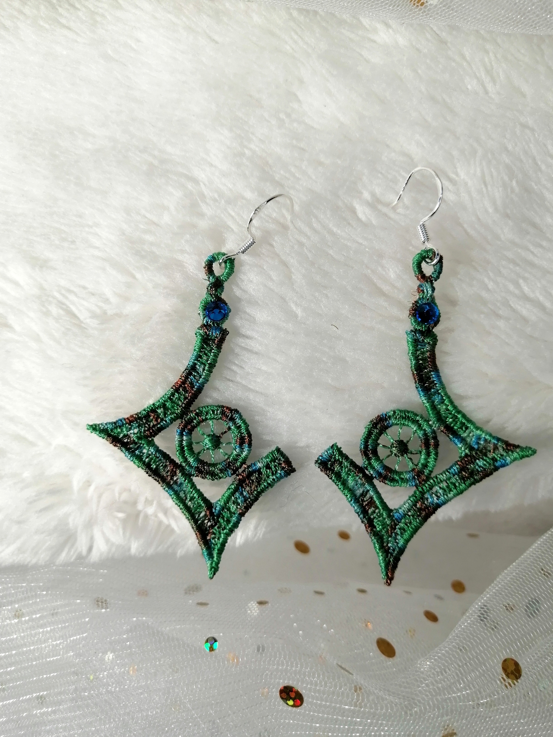 boucles oreilles géométriques vertes 1