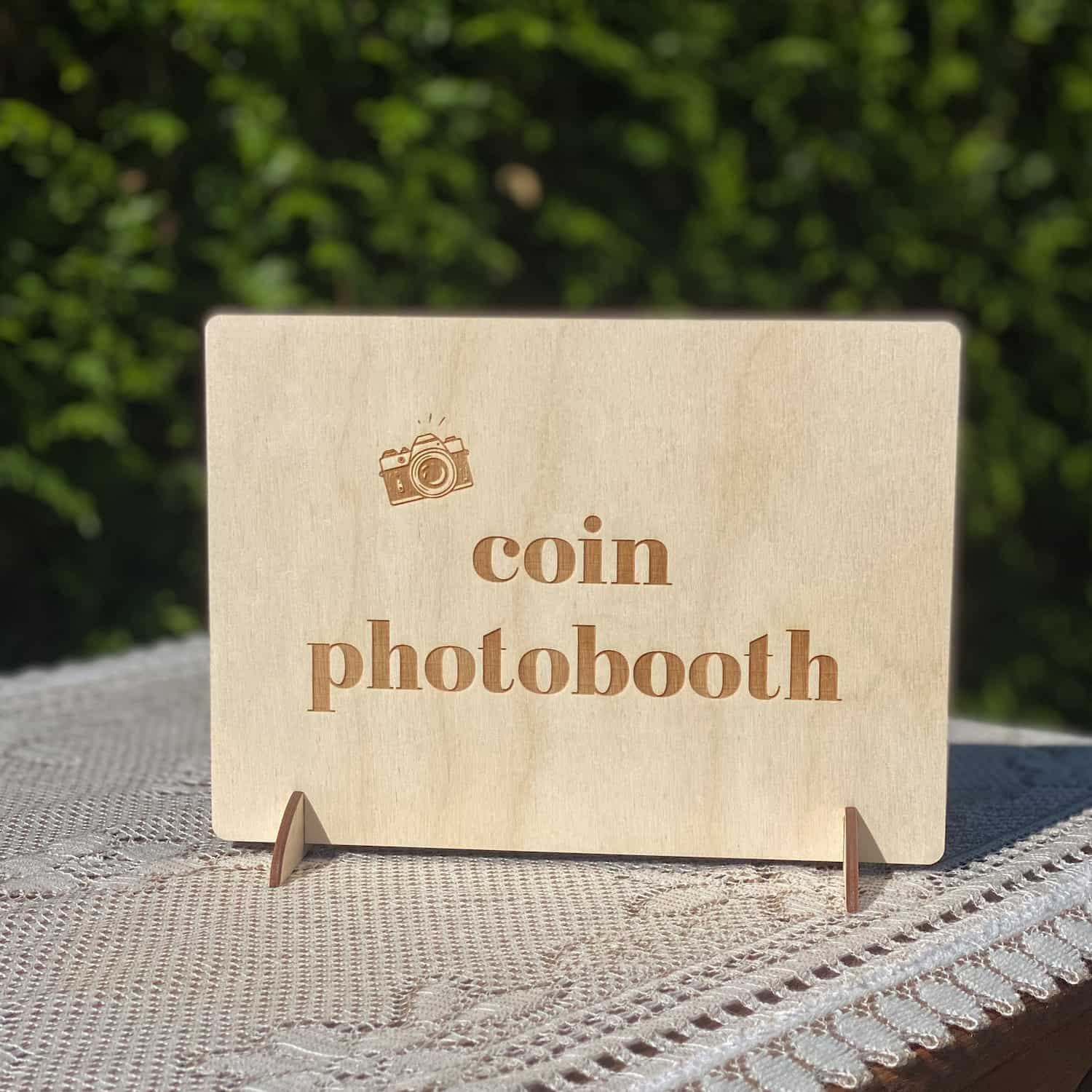 Pancarte “coin photobooth” - bois écoresponsable