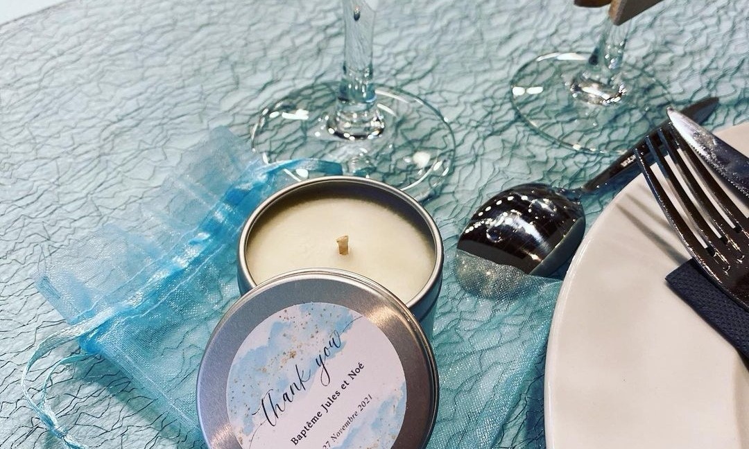 petite bougie cadeau invite