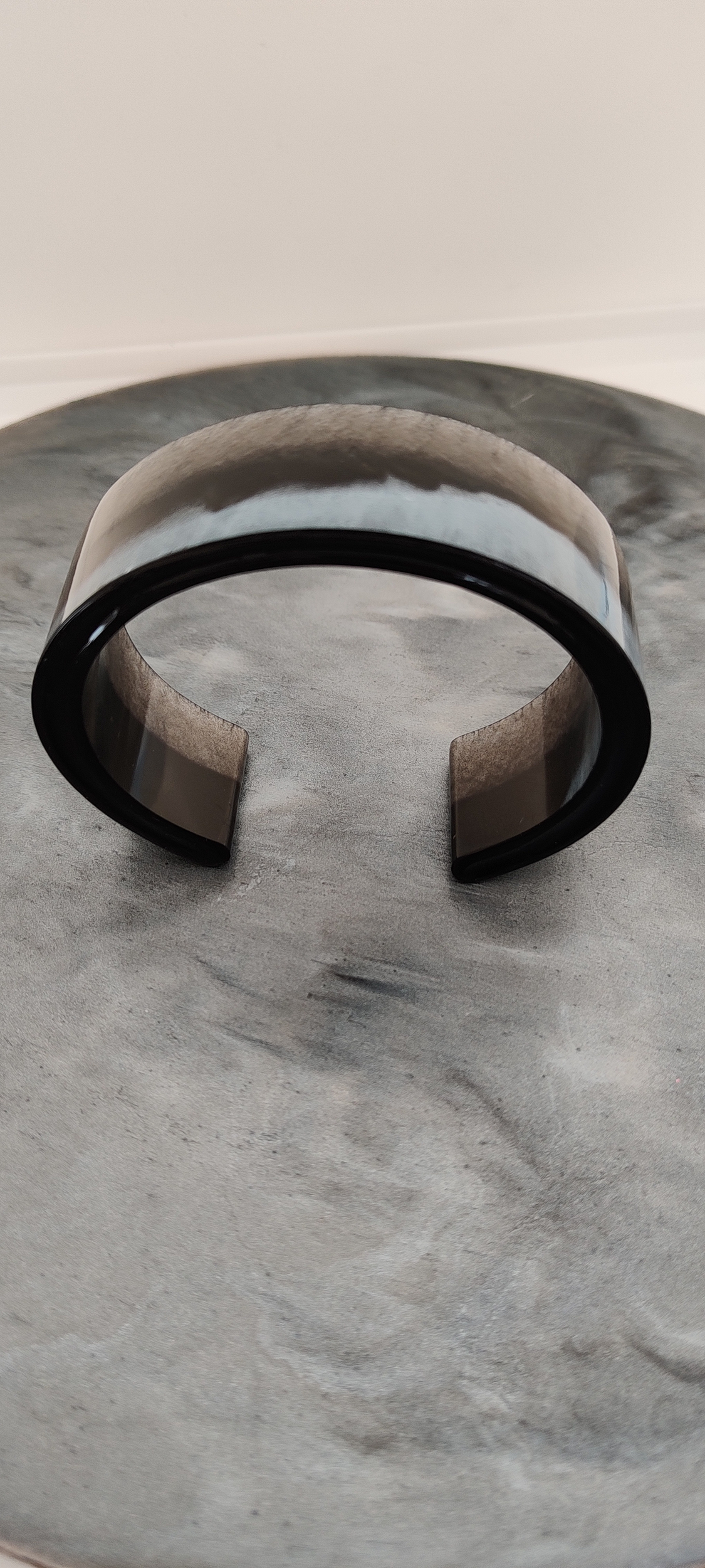 Bracelet manchette joy gris