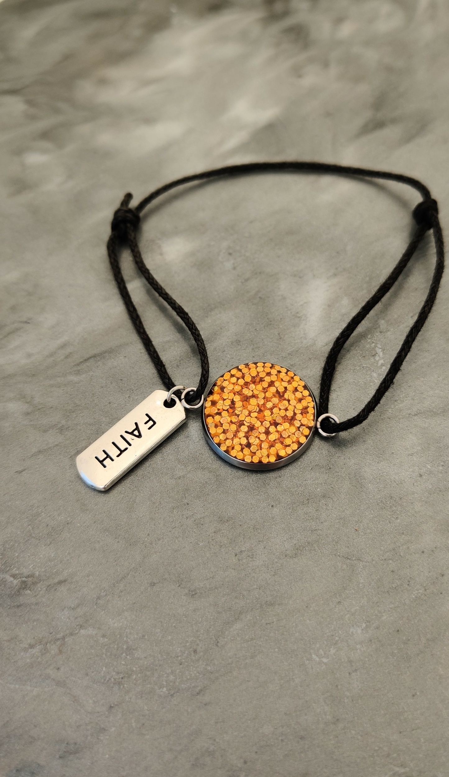 Bracelet stella jaune paillettes