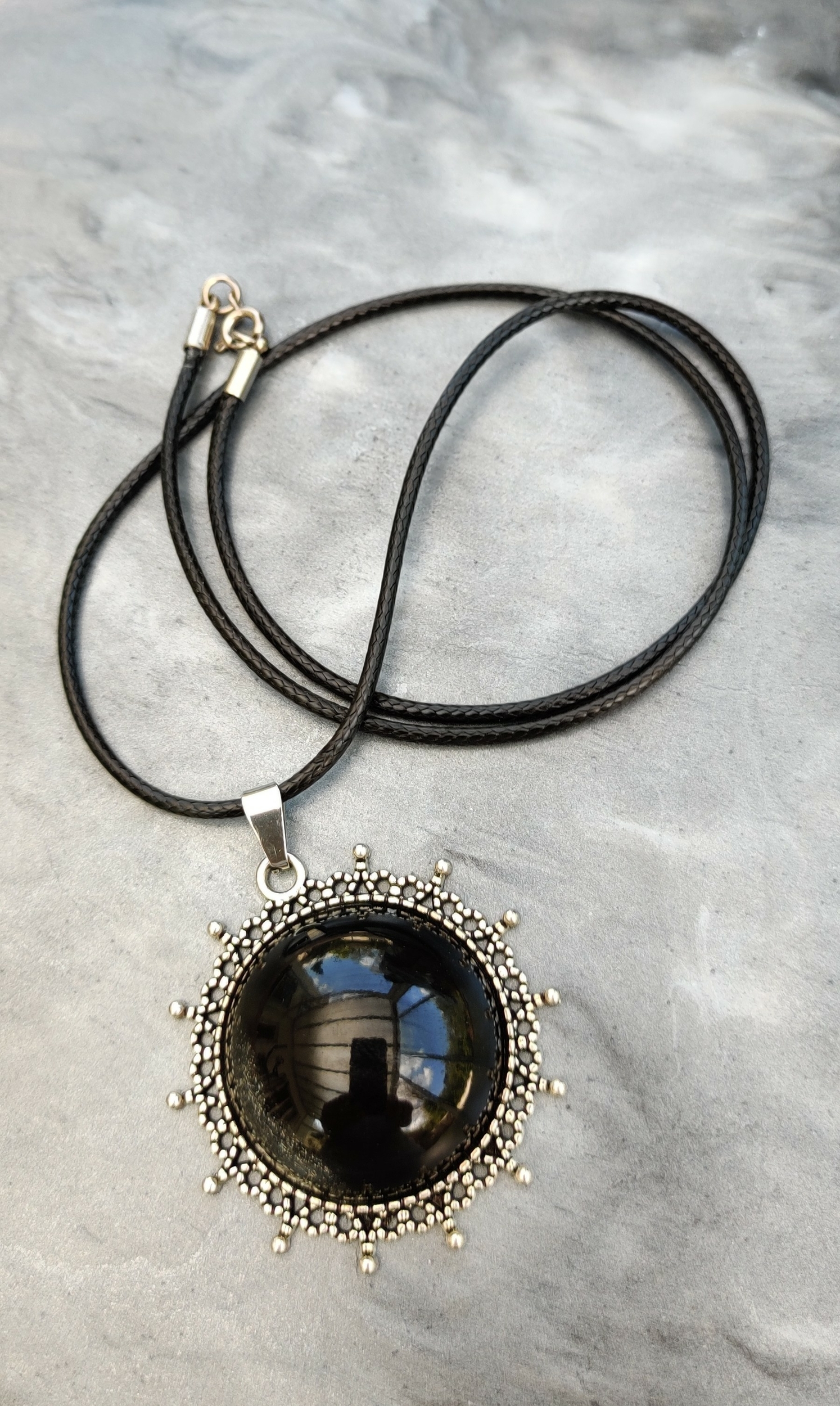 Collier ines noir
