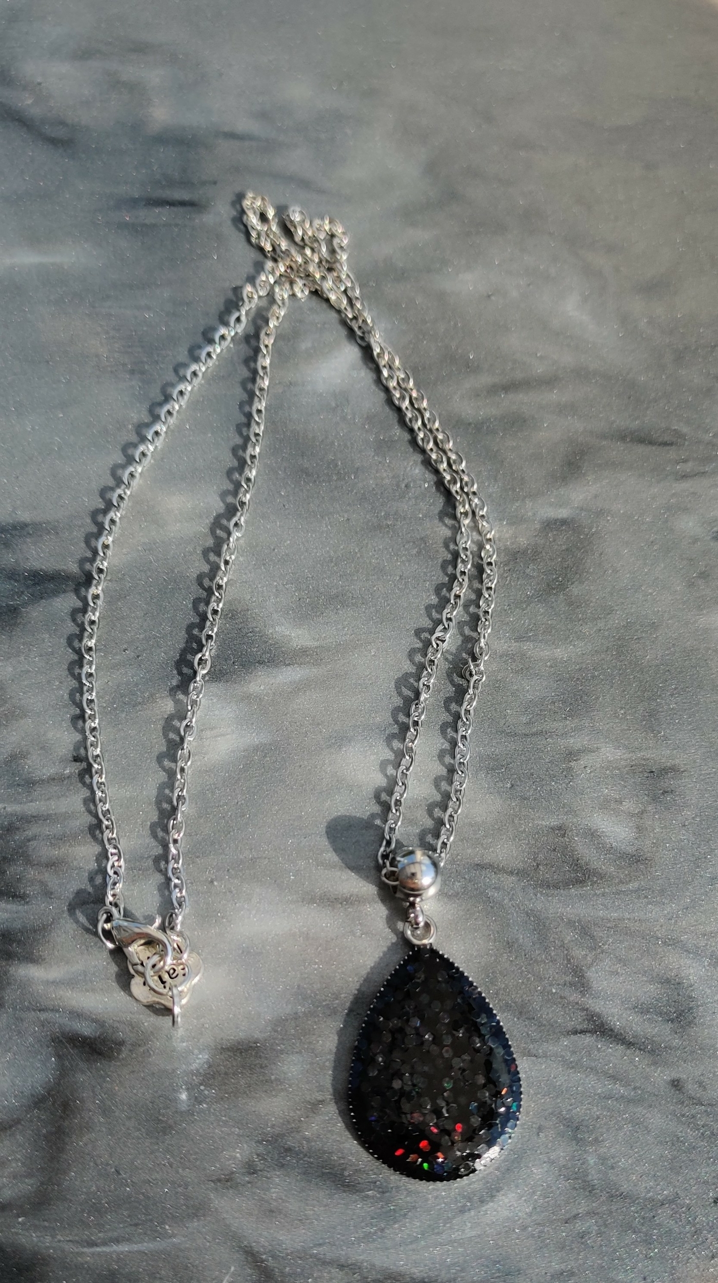 Collier loane goutte holo
