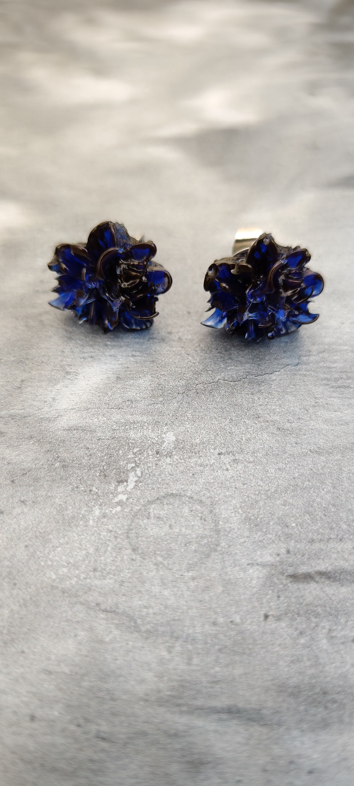 Boucle doreilles cristal bleu