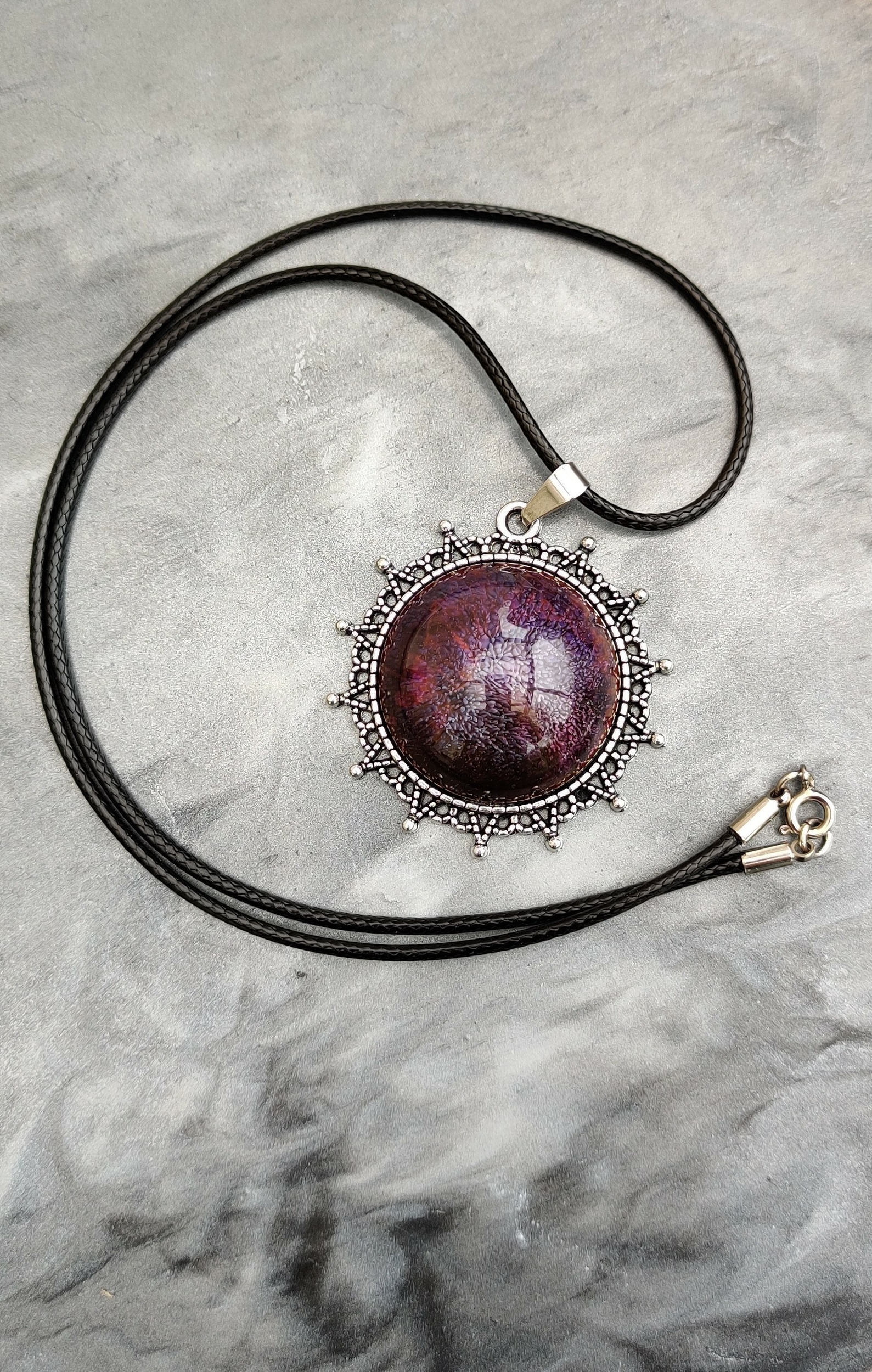 Collier Ines violet