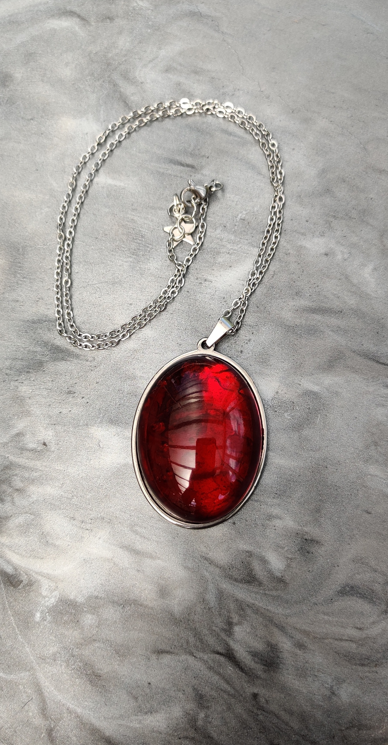 Collier Camelia rouge