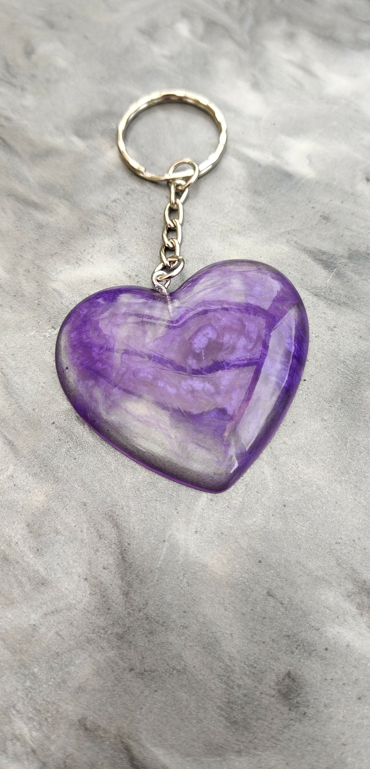 Porte cles silver coeur violet